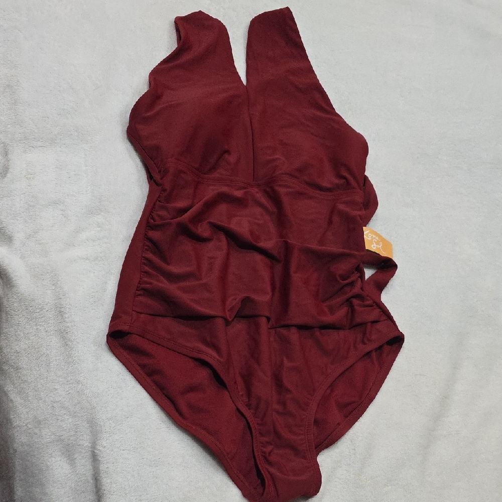 Kona Sol Deep Red Maroon One-Piece Swimsuit Sz Lrg